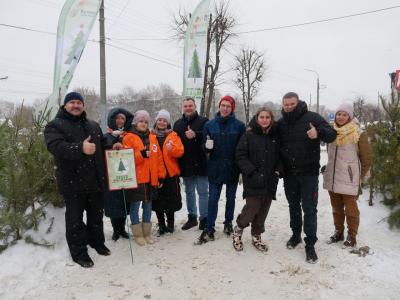 Жители отдали на переработку свыше полутысячи новогодних ёлок