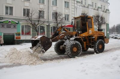 Спецавтобаза готовится к зимней уборке города