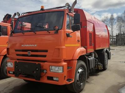 На «Спецавтобазу» продолжает прибывать новая техника