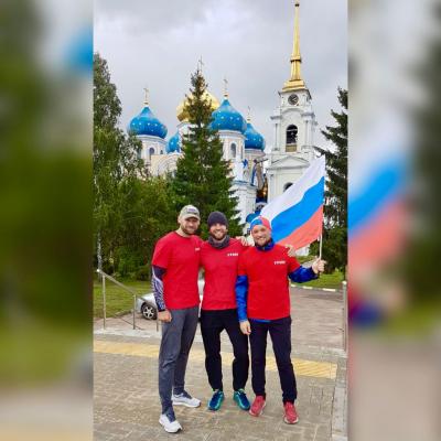 Молодые люди из Орла пробежали благотворительный марафон