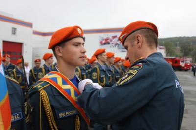Поступайте в образовательные учреждения МЧС России