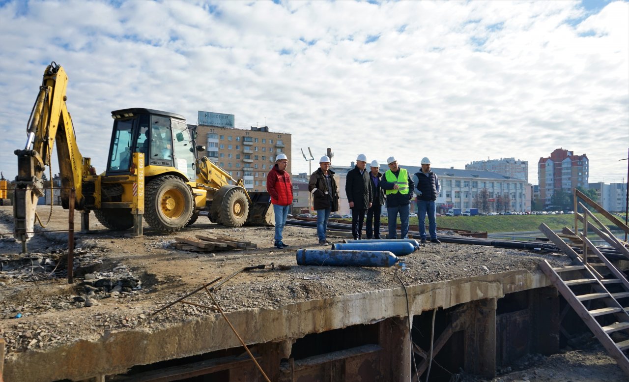 Мэр Орла оценил темпы реконструкции Красного моста 