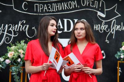 На ул. Ленина продолжается «Музыкальный вернисаж»