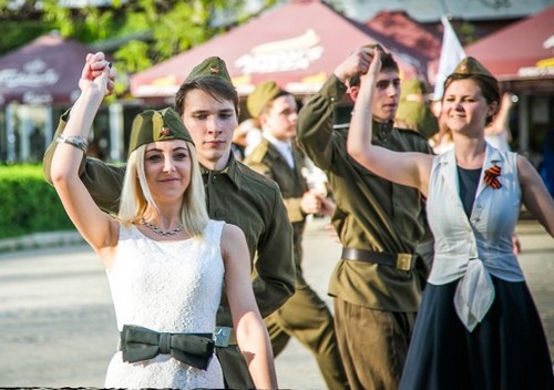 Большой вальс в честь победителей