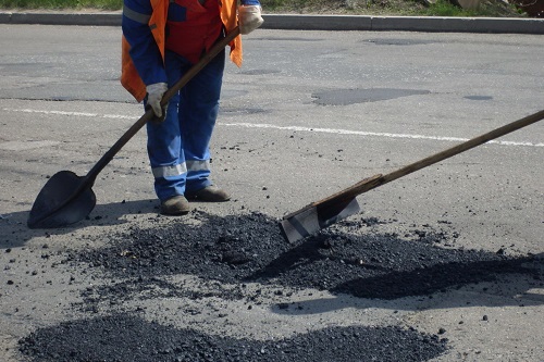 В Орле ужесточают контроль за качеством дорожных работ В Орле ужесточают контроль за качеством дорожных работ