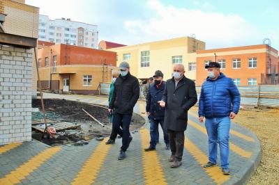 Юрий Парахин продолжает знакомство с городом