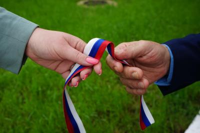 В День России жителям Орла раздадут бело-сине-красные ленты