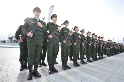 Контрактники из Орла получат дополнительно по 200 тыс. рублей 