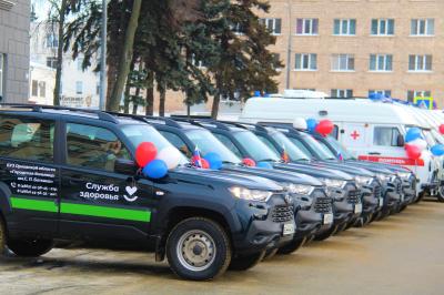 Учреждения здравоохранения Орла получили 12 новых автомобилей 