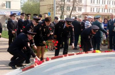 В Орле почтили память жертв трагедии на Чернобыльской АЭС