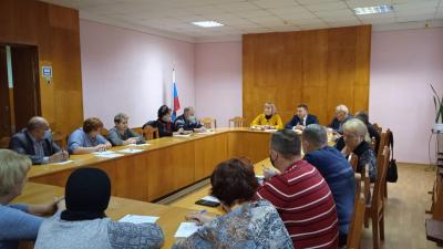 УК, обслуживающие дома в Железнодорожном районе, призвали к ответственности