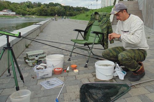 Орловские рыболовы приняли участие в благотворительном турнире Орловские рыболовы приняли участие в благотворительном турнире