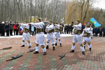 «Внуки Маргелова»: орловская молодежь посоревновалась в военно-спортивной подготовке