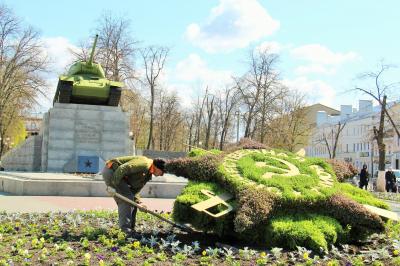 Весеннее благоустройство города продолжается 