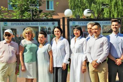 Сегодня на Бульваре Победы открылась фотовыставка «Прекрасен наш Союз»