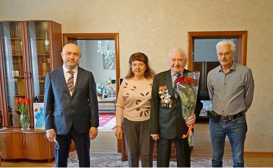 Ваш подвиг бесценен Ваш подвиг бесценен