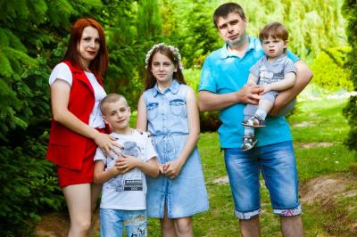 Определены победители городского конкурса «Семьи счастливые моменты!»
