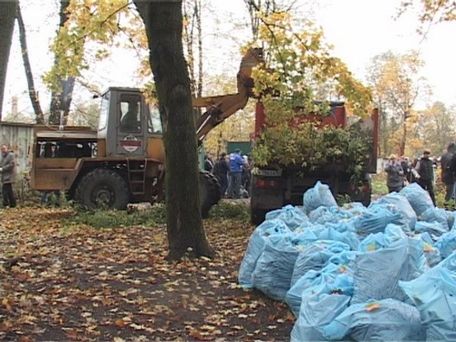 На субботник вышло более 30 тысяч орловцев