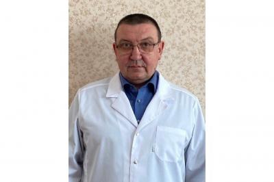 Спасение жизни в любое время дня и ночи: главный врач станции скорой медицинской помощи Вадим Костюков — о «рыцарях» в белых халатах