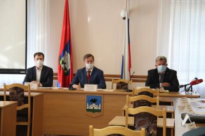 Часть здания между домами №23 и №25 на Наугорском шоссе демонтируют