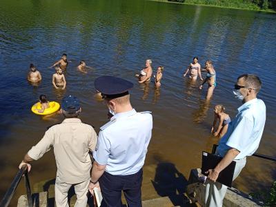 Рейды по местам отдыха, не санкционированным для купания, продолжаются