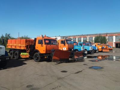 В июне с кладбищ города вывезли более 500 кубометров мусора