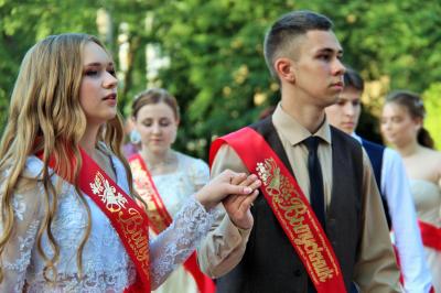 Выпускные вечера в школах Орла пройдут 24 июня