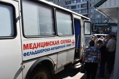Передвижные фельдшерско-акушерские пункты продолжают курсировать по Орлу