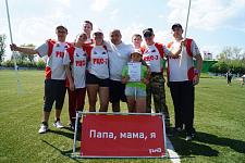 День железнодорожника, трудовой коллектив РЦС-7 с руководителем Рег-5 Ю.С.Кобзарь.jpg